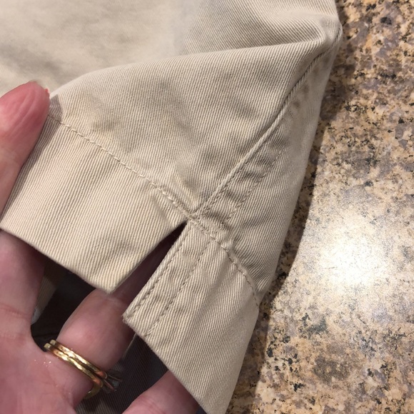 New York & Company Khaki Tan Shorts Women’s 8 - Picture 5 of 15